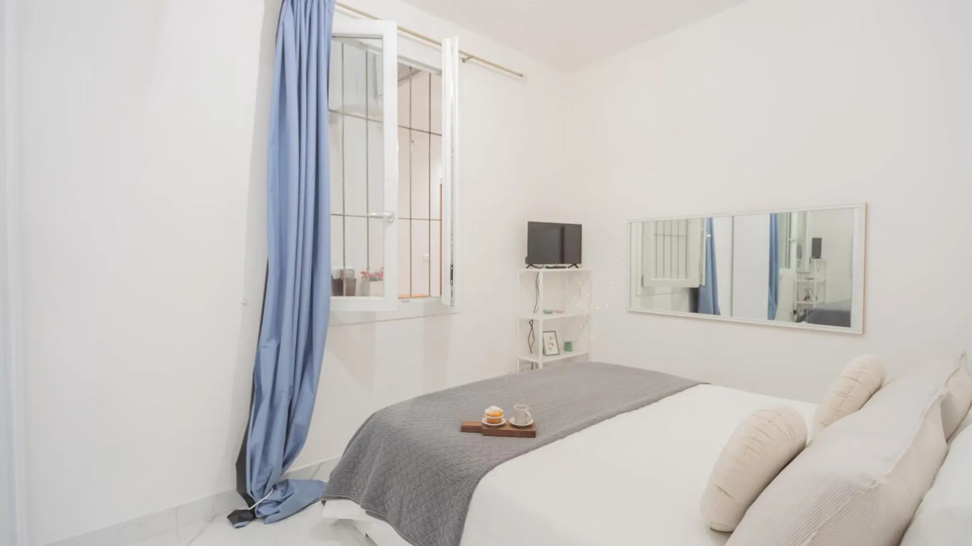 Luce Apartment By Rent All Como