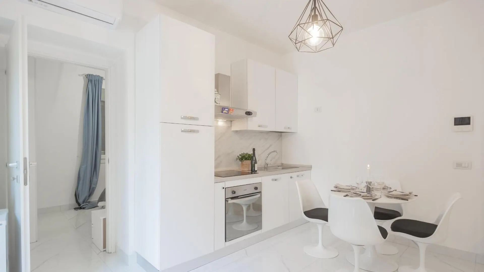 Luce Apartment By Rent All Como